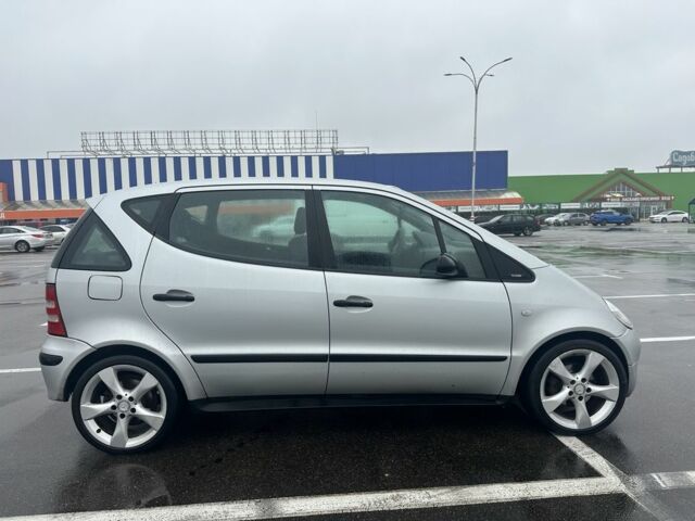 Сірий Мерседес А клас, об'ємом двигуна 1.7 л та пробігом 266 тис. км за 3900 $, фото 1 на Automoto.ua