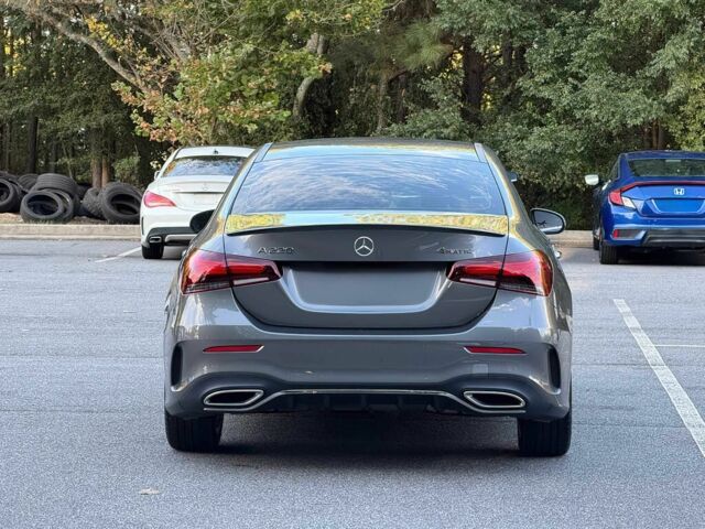 Серый Мерседес А класс, объемом двигателя 2 л и пробегом 31 тыс. км за 8300 $, фото 4 на Automoto.ua