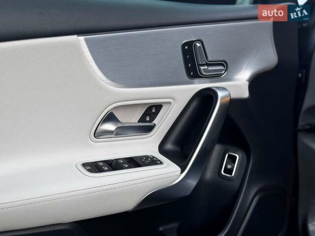 Серый Мерседес А класс, объемом двигателя 1.99 л и пробегом 51 тыс. км за 28900 $, фото 41 на Automoto.ua