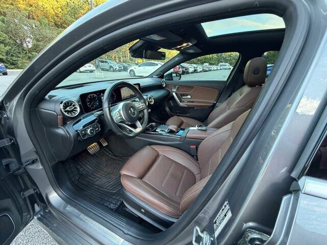 Серый Мерседес А класс, объемом двигателя 2 л и пробегом 31 тыс. км за 8300 $, фото 6 на Automoto.ua