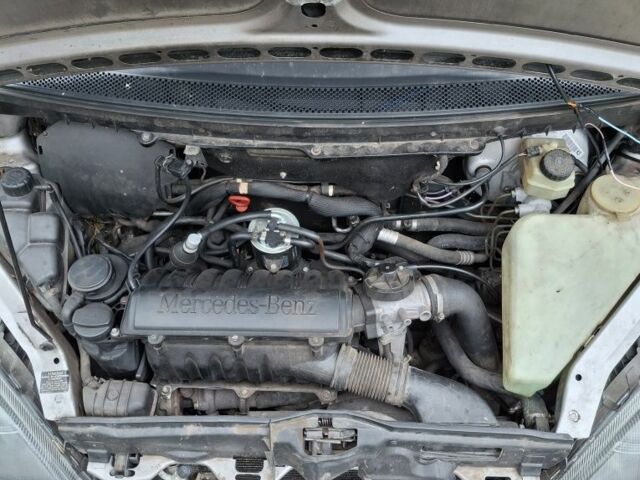 Серый Мерседес А класс, объемом двигателя 1.7 л и пробегом 243 тыс. км за 1299 $, фото 10 на Automoto.ua