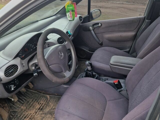 Серый Мерседес А класс, объемом двигателя 0 л и пробегом 320 тыс. км за 1300 $, фото 5 на Automoto.ua