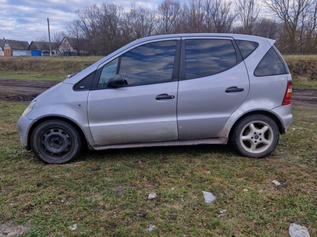 Серый Мерседес А класс, объемом двигателя 0 л и пробегом 320 тыс. км за 1300 $, фото 4 на Automoto.ua