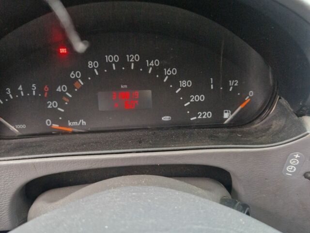 Серый Мерседес А класс, объемом двигателя 0 л и пробегом 320 тыс. км за 1300 $, фото 6 на Automoto.ua