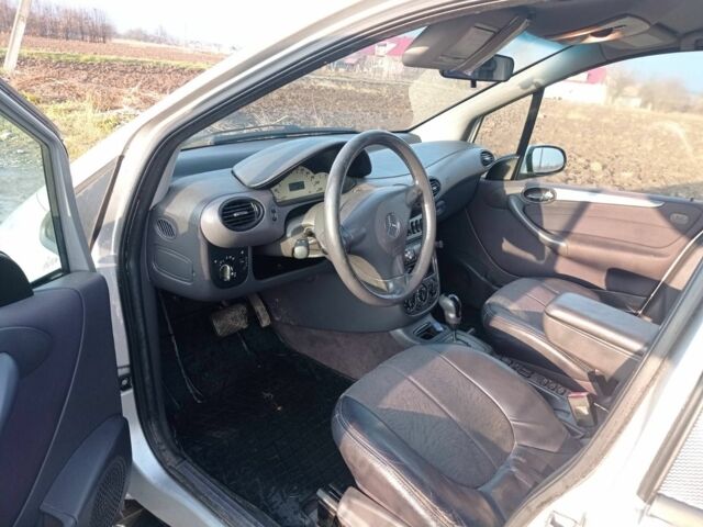 Сірий Мерседес А клас, об'ємом двигуна 0 л та пробігом 223 тис. км за 3000 $, фото 3 на Automoto.ua