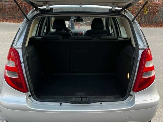 Сірий Мерседес А клас, об'ємом двигуна 1.9 л та пробігом 368 тис. км за 2000 $, фото 4 на Automoto.ua