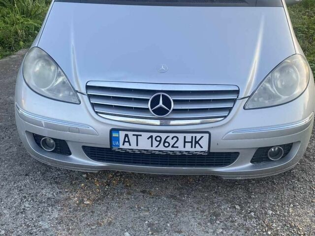 Сірий Мерседес А клас, об'ємом двигуна 2 л та пробігом 225 тис. км за 5000 $, фото 2 на Automoto.ua
