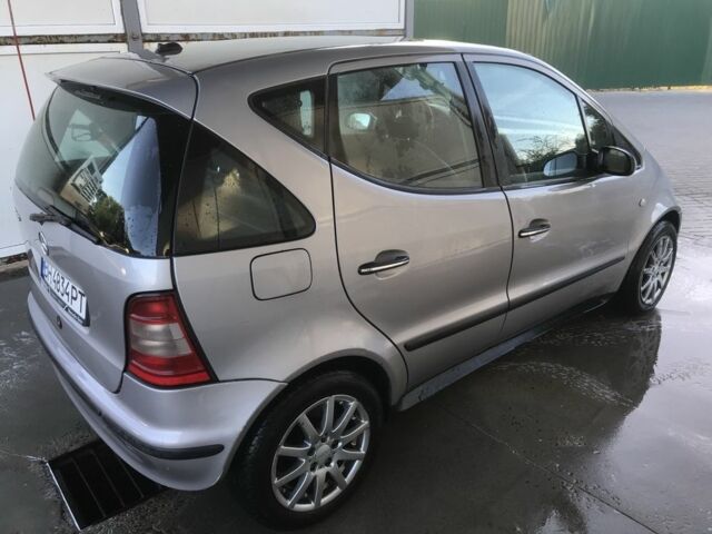 Серый Мерседес А класс, объемом двигателя 1.9 л и пробегом 246 тыс. км за 3380 $, фото 3 на Automoto.ua