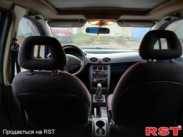 Синій Мерседес А клас, об'ємом двигуна 1.6 л та пробігом 230 тис. км за 2499 $, фото 8 на Automoto.ua