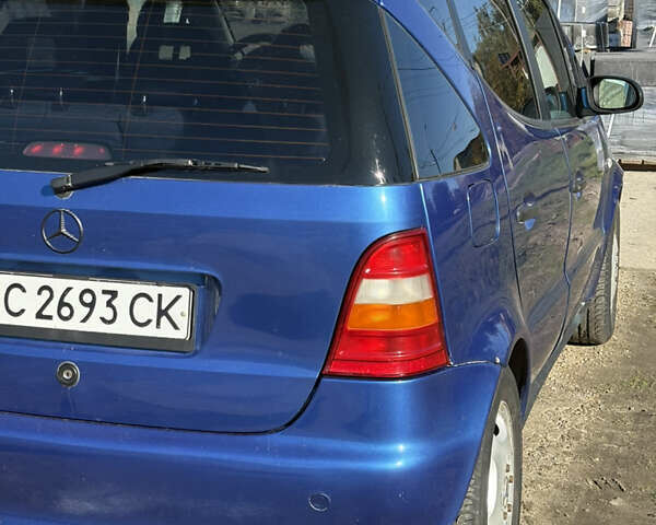 Синий Мерседес А класс, объемом двигателя 1.4 л и пробегом 327 тыс. км за 3500 $, фото 13 на Automoto.ua