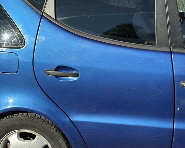 Синий Мерседес А класс, объемом двигателя 1.4 л и пробегом 327 тыс. км за 3500 $, фото 17 на Automoto.ua