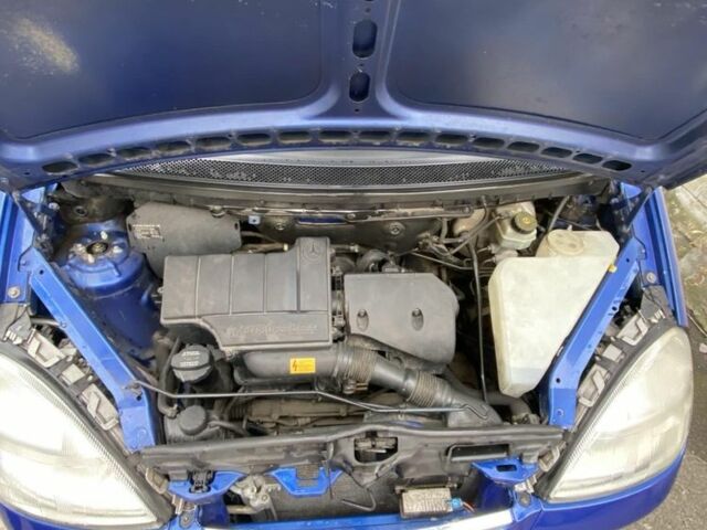 Синій Мерседес А клас, об'ємом двигуна 1.6 л та пробігом 276 тис. км за 3200 $, фото 14 на Automoto.ua