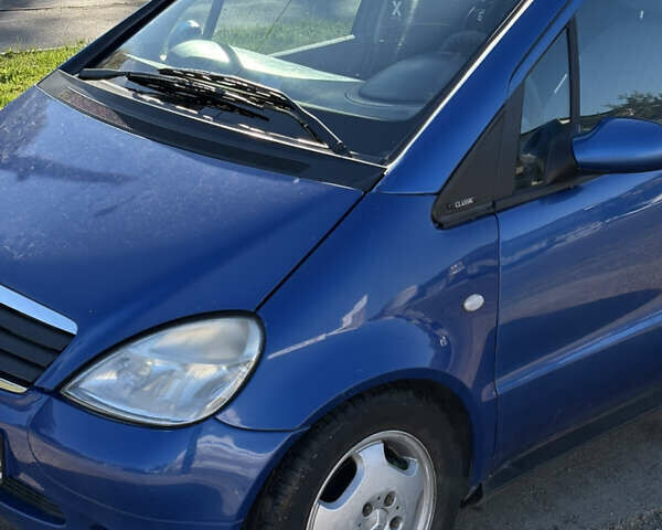 Синий Мерседес А класс, объемом двигателя 1.4 л и пробегом 327 тыс. км за 3500 $, фото 5 на Automoto.ua