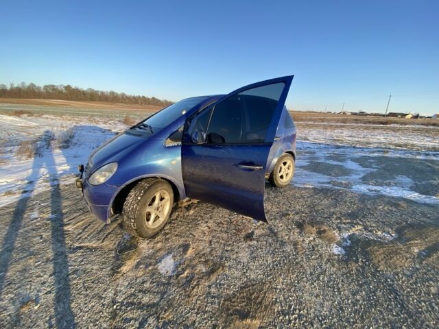 Синій Мерседес А клас, об'ємом двигуна 1.4 л та пробігом 340 тис. км за 2100 $, фото 2 на Automoto.ua