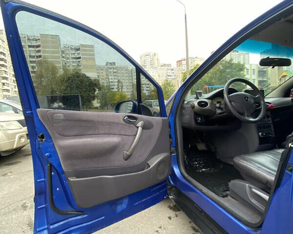 Синій Мерседес А клас, об'ємом двигуна 1.6 л та пробігом 310 тис. км за 3950 $, фото 6 на Automoto.ua