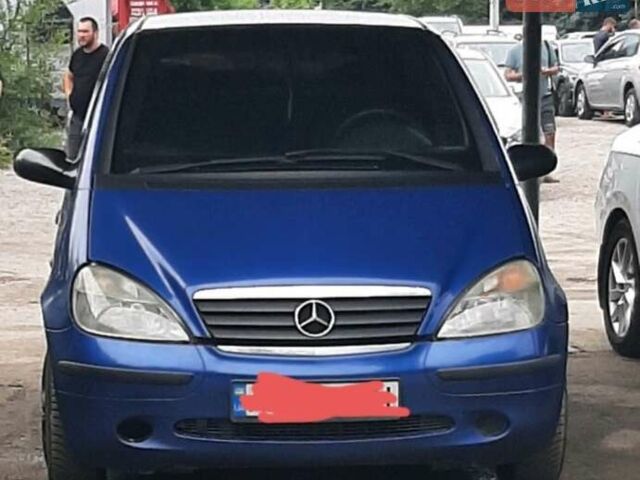 Синій Мерседес А клас, об'ємом двигуна 1.4 л та пробігом 200 тис. км за 2790 $, фото 1 на Automoto.ua