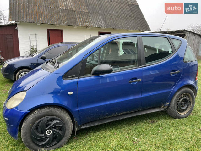 Синий Мерседес А класс, объемом двигателя 1.69 л и пробегом 316 тыс. км за 3000 $, фото 2 на Automoto.ua