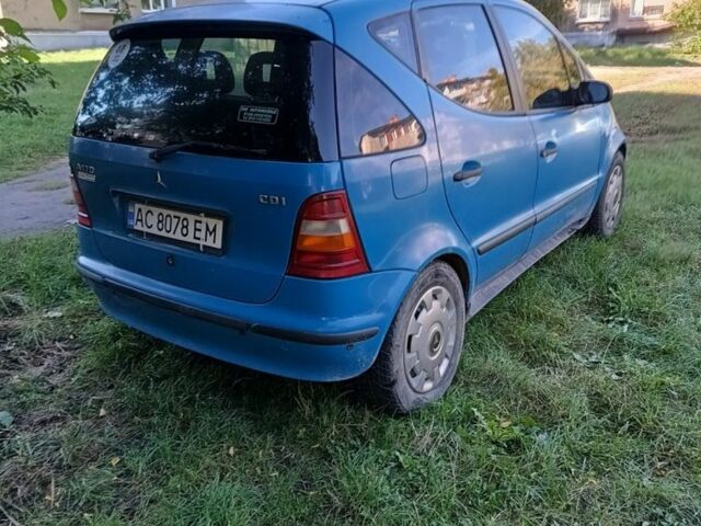 Синій Мерседес А клас, об'ємом двигуна 1.7 л та пробігом 338 тис. км за 2700 $, фото 1 на Automoto.ua