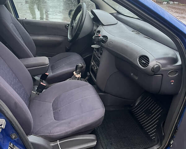 Синій Мерседес А клас, об'ємом двигуна 1.6 л та пробігом 228 тис. км за 1200 $, фото 15 на Automoto.ua