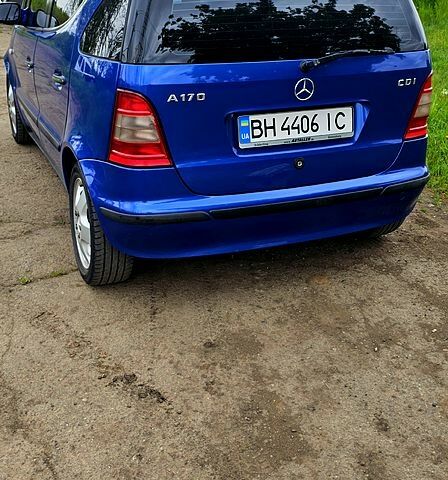 Синій Мерседес А клас, об'ємом двигуна 1.7 л та пробігом 340 тис. км за 3200 $, фото 3 на Automoto.ua