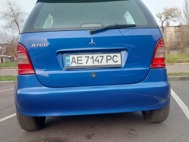 Синий Мерседес А класс, объемом двигателя 1.6 л и пробегом 200 тыс. км за 3600 $, фото 14 на Automoto.ua