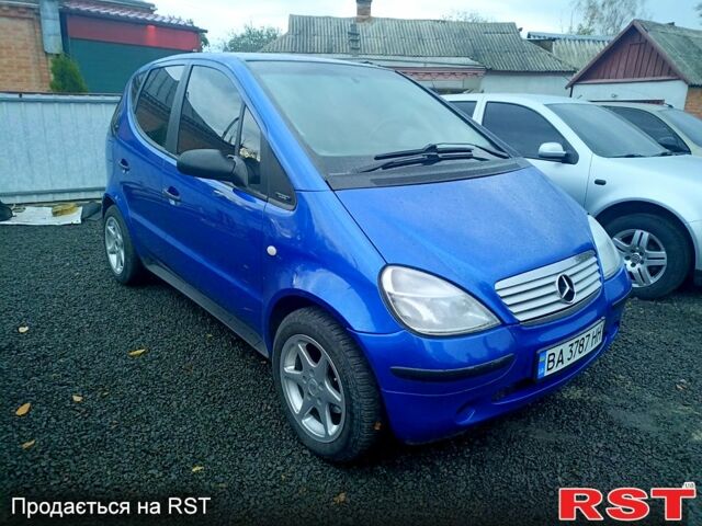 Синій Мерседес А клас, об'ємом двигуна 1.4 л та пробігом 200 тис. км за 3200 $, фото 6 на Automoto.ua