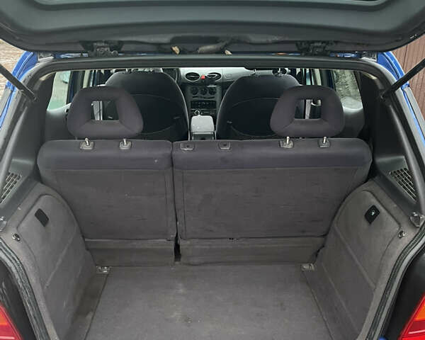 Синій Мерседес А клас, об'ємом двигуна 1.6 л та пробігом 228 тис. км за 1200 $, фото 6 на Automoto.ua