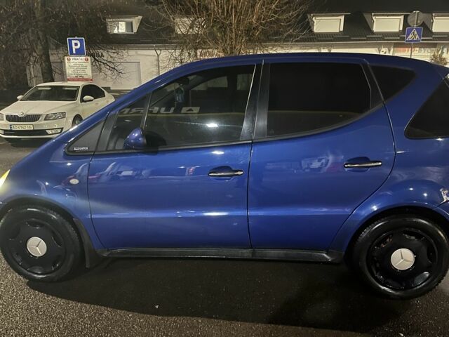 Синій Мерседес А клас, об'ємом двигуна 1.4 л та пробігом 285 тис. км за 3300 $, фото 3 на Automoto.ua