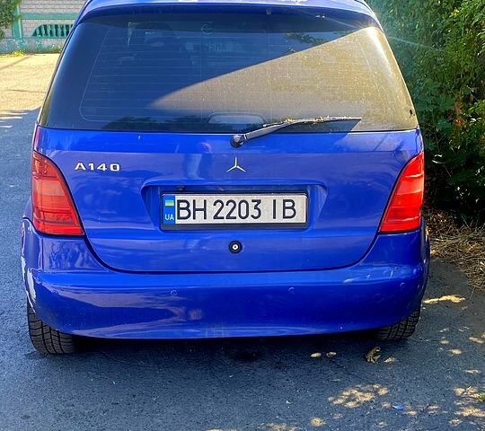 Синій Мерседес А клас, об'ємом двигуна 1.4 л та пробігом 238 тис. км за 2000 $, фото 11 на Automoto.ua