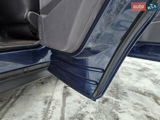 Синій Мерседес А клас, об'ємом двигуна 1.4 л та пробігом 260 тис. км за 2500 $, фото 39 на Automoto.ua