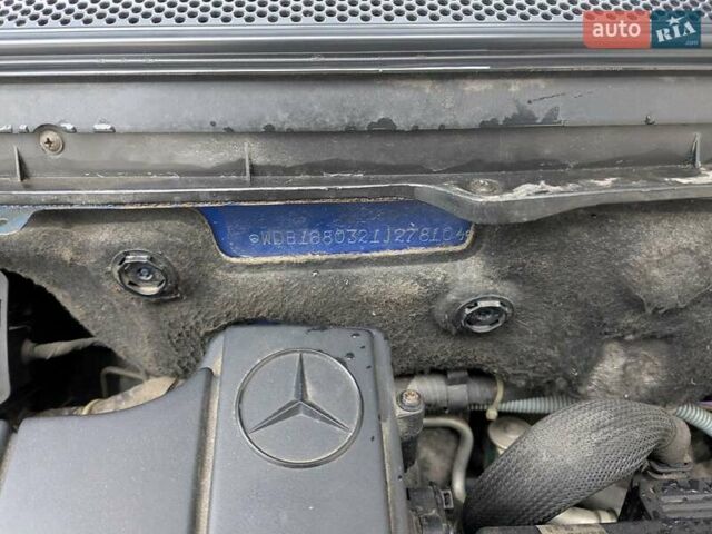 Синий Мерседес А класс, объемом двигателя 1.9 л и пробегом 221 тыс. км за 3250 $, фото 5 на Automoto.ua