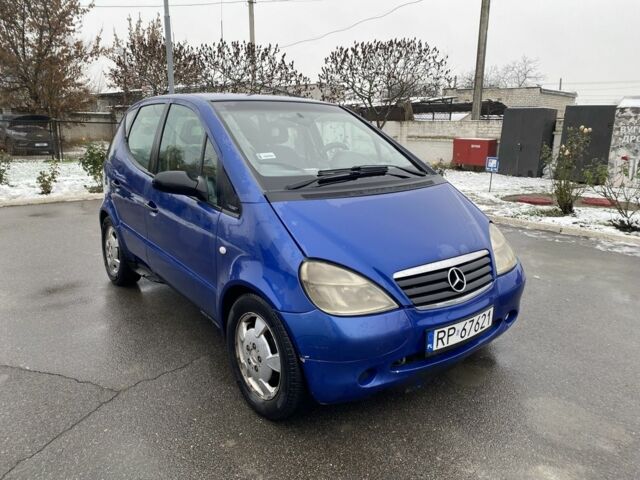 Синий Мерседес А класс, объемом двигателя 1.7 л и пробегом 220 тыс. км за 1750 $, фото 8 на Automoto.ua