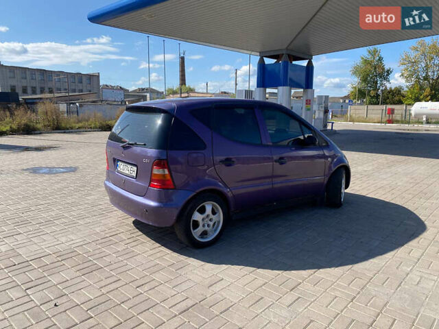 Синій Мерседес А клас, об'ємом двигуна 1.69 л та пробігом 300 тис. км за 2500 $, фото 5 на Automoto.ua