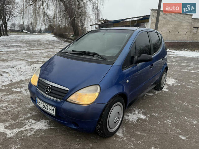 Синий Мерседес А класс, объемом двигателя 1.7 л и пробегом 200 тыс. км за 3000 $, фото 7 на Automoto.ua