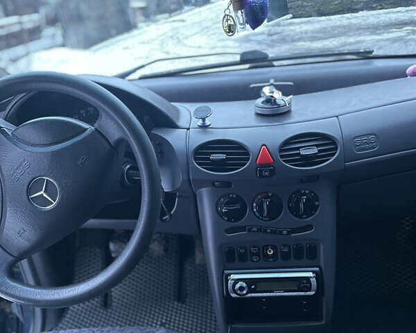 Синій Мерседес А клас, об'ємом двигуна 1.4 л та пробігом 220 тис. км за 3000 $, фото 12 на Automoto.ua