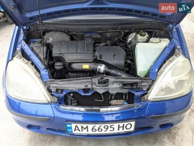 Синий Мерседес А класс, объемом двигателя 1.9 л и пробегом 221 тыс. км за 3250 $, фото 9 на Automoto.ua