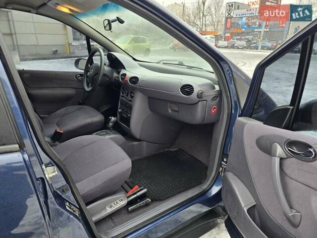 Синій Мерседес А клас, об'ємом двигуна 1.4 л та пробігом 260 тис. км за 2500 $, фото 28 на Automoto.ua