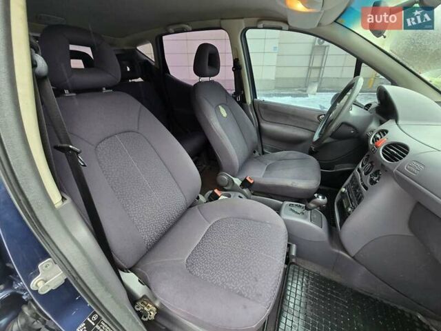 Синій Мерседес А клас, об'ємом двигуна 1.4 л та пробігом 260 тис. км за 2500 $, фото 32 на Automoto.ua