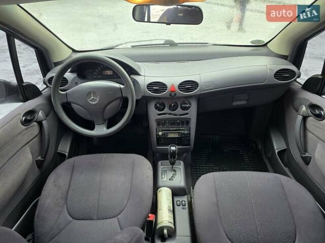 Синій Мерседес А клас, об'ємом двигуна 1.4 л та пробігом 260 тис. км за 2500 $, фото 45 на Automoto.ua