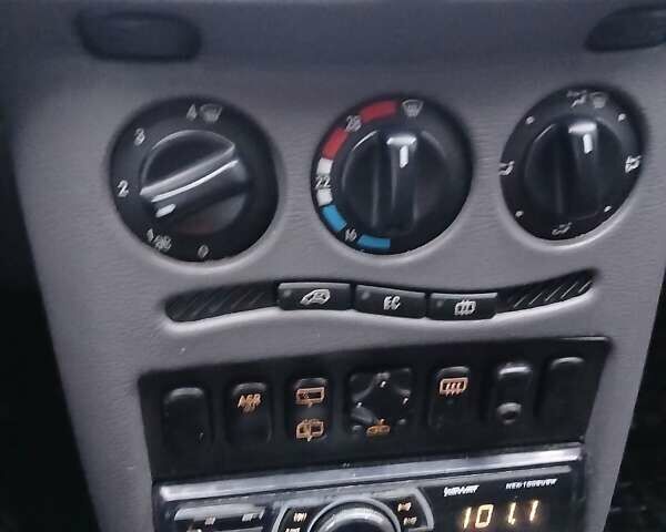 Синий Мерседес А класс, объемом двигателя 1.6 л и пробегом 184 тыс. км за 3700 $, фото 10 на Automoto.ua