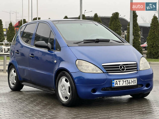 Синий Мерседес А класс, объемом двигателя 1.7 л и пробегом 210 тыс. км за 2900 $, фото 2 на Automoto.ua