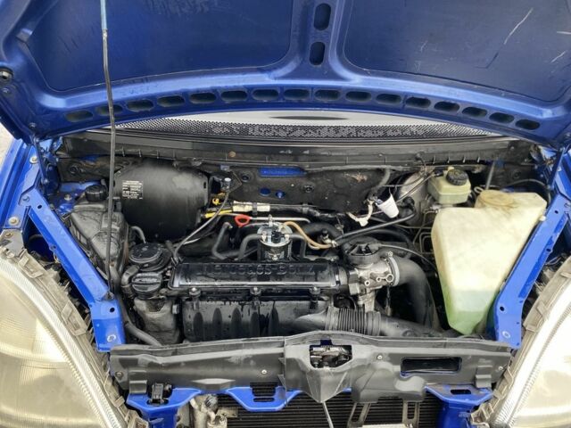 Синий Мерседес А класс, объемом двигателя 1.7 л и пробегом 220 тыс. км за 1750 $, фото 12 на Automoto.ua