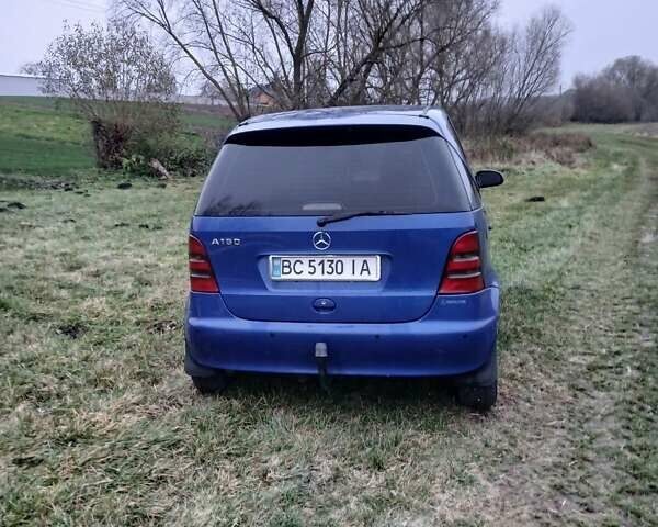 Синий Мерседес А класс, объемом двигателя 1.6 л и пробегом 184 тыс. км за 3700 $, фото 9 на Automoto.ua