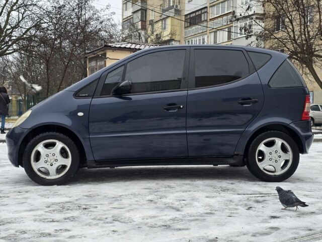Синій Мерседес А клас, об'ємом двигуна 1.4 л та пробігом 260 тис. км за 2500 $, фото 6 на Automoto.ua