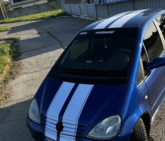 Синій Мерседес А клас, об'ємом двигуна 1.7 л та пробігом 177 тис. км за 3200 $, фото 3 на Automoto.ua