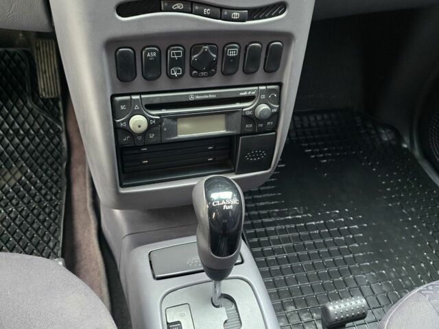 Синій Мерседес А клас, об'ємом двигуна 1.4 л та пробігом 260 тис. км за 2500 $, фото 9 на Automoto.ua