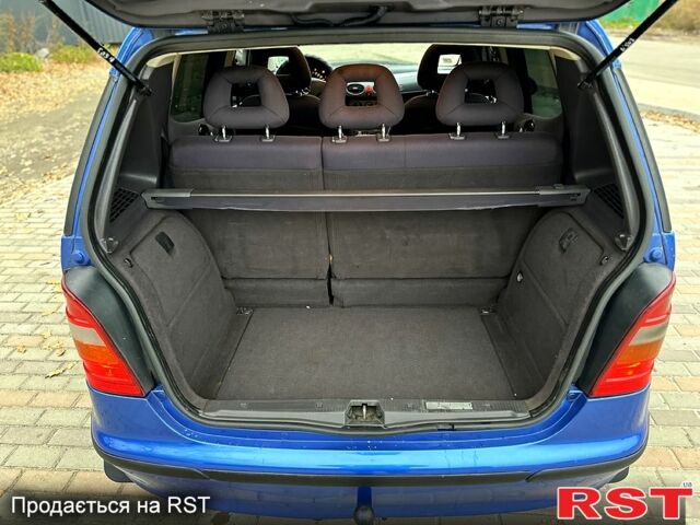 Синій Мерседес А клас, об'ємом двигуна 1.6 л та пробігом 235 тис. км за 3500 $, фото 9 на Automoto.ua