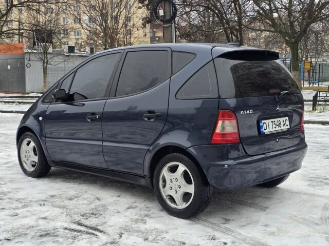 Синій Мерседес А клас, об'ємом двигуна 1.4 л та пробігом 260 тис. км за 2500 $, фото 4 на Automoto.ua