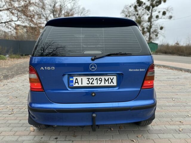 Синий Мерседес А класс, объемом двигателя 1.6 л и пробегом 235 тыс. км за 3500 $, фото 3 на Automoto.ua