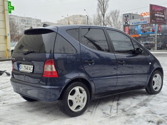 Синій Мерседес А клас, об'ємом двигуна 1.4 л та пробігом 260 тис. км за 2500 $, фото 3 на Automoto.ua